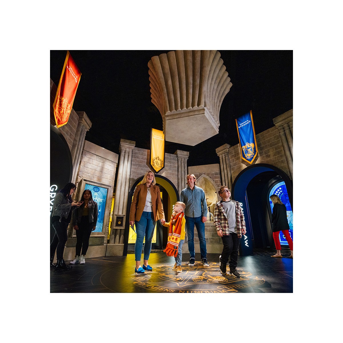 Date Exposition Harry Potter Paris 2022 Exposition Harry Potter Paris Tarif Tarif adulte - billet d'entrée inclus  Date Samedi 6 mai 2023